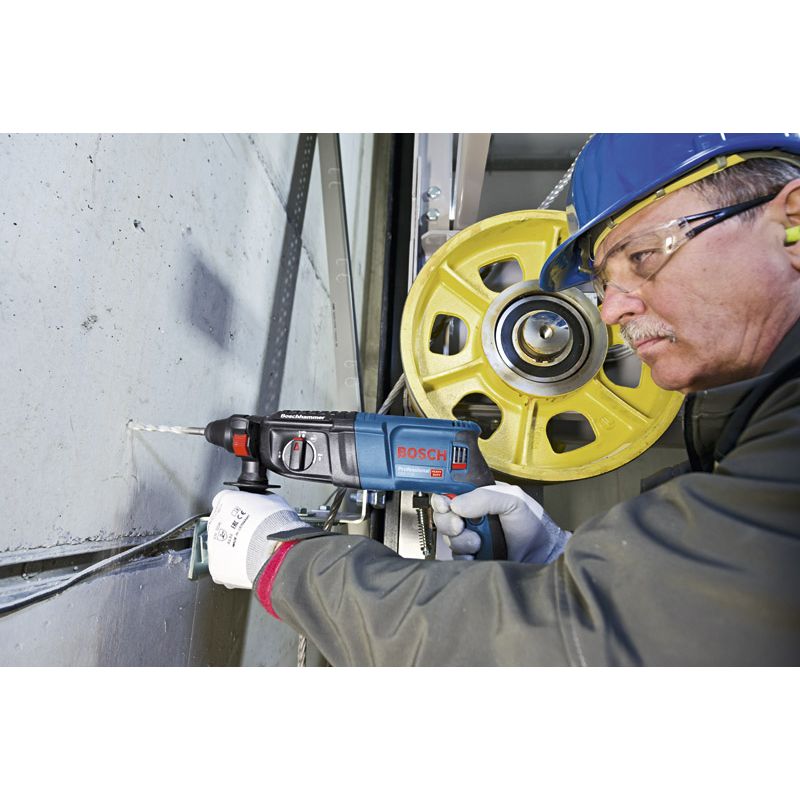 BOSCH Bohrhammer GBH 2-26 mit SDS plus Produktbild BIGANW L