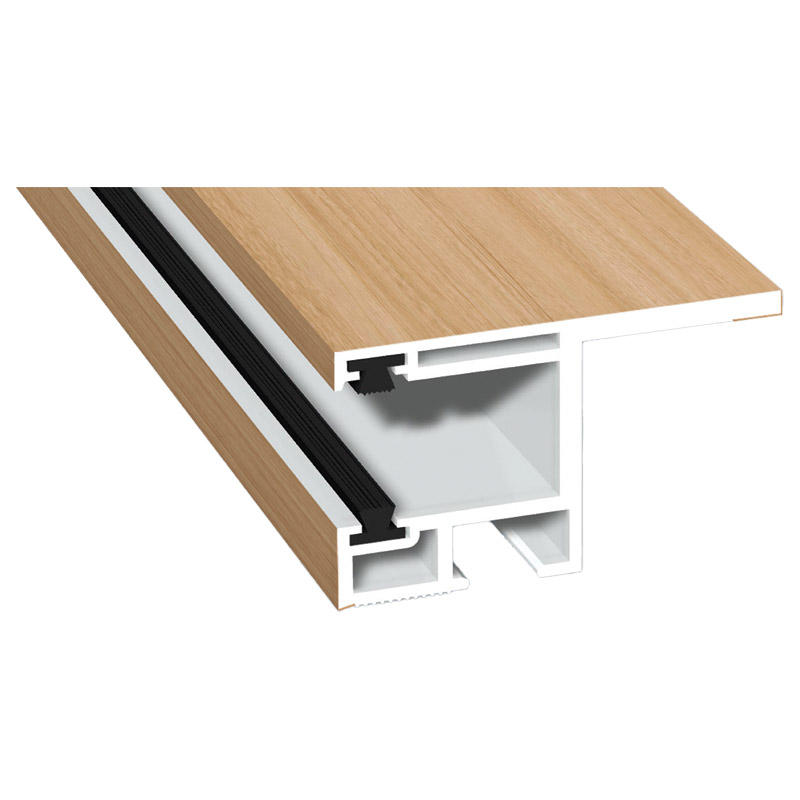 Rollladenführung 55x32mm Lg. 6,00m foliert, mit Nase, mit zwei schwarzen Bürsten GK Braun 49197 Montana Produktbild BIGPIC L
