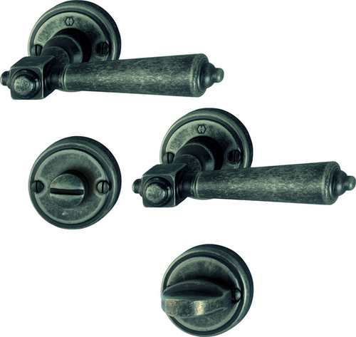 M172/15K-2/15KS-2 Garnitur/F56 Silber antiqua/8mm/8mm/Schlitzkopf/Olive/Türdicke 37-41mm/ Produktbild BIGPIC L