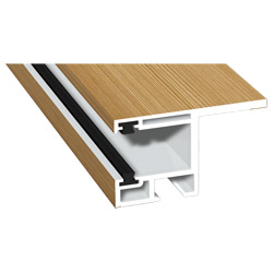 Rollladenführung 55x32mm Lg. 6,00m foliert, mit Nase, mit zwei schwarzen Bürsten GK Braun 306 9041-167 Bergkiefer Produktbild