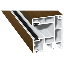 Rollladenführung 40x47mm Lg. 6,50m foliert, mit zwei schwarzen Bürsten GK Braun 49195 Canadian Produktbild