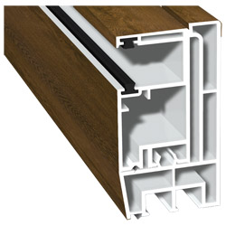 Adapterprofil 80x43mm Lg. 6,00m foliert, Revision außen <(>&<)> Rollladenführung 57x30mm Lg. 6,00m GK Braun, mit zwei schwarzen Bürsten 49158 Sherwood Produktbild