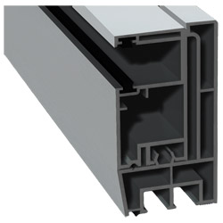 Adapterprofil 80x43 mm Lg. 6,00 m foliert, Revision außen <(>&<)>Rollladenführung 57x30 mm Lg. 6,00 mGK Grau, mit zwei schwarzen Bürsten72 5105-167 LI Produktbild